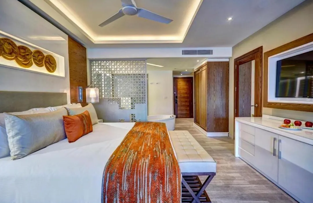 Royalton Bavaro, An Autograph Collection All-Inclusive Resort & Casino-1